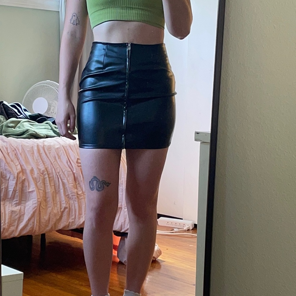 Leather skirt!!